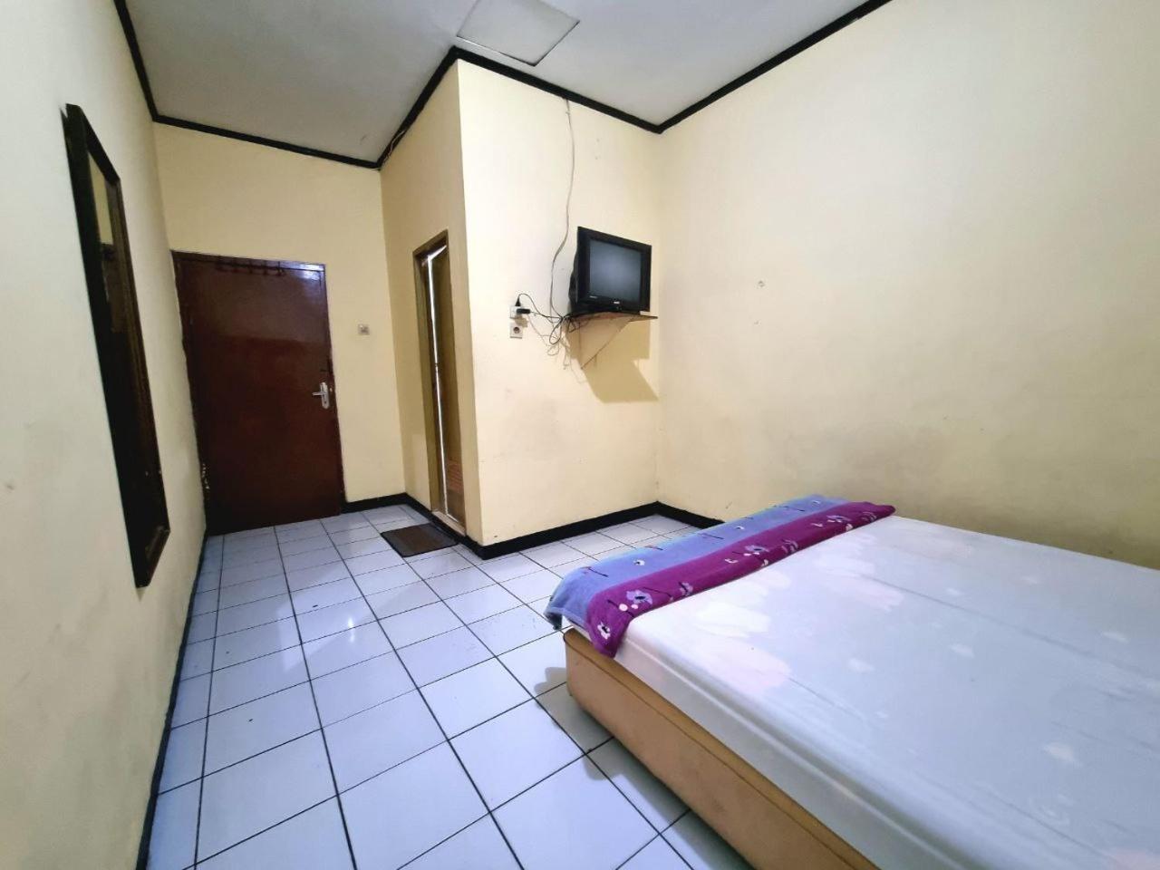 Hotel Harapan Jaya Jakarta Exterior foto